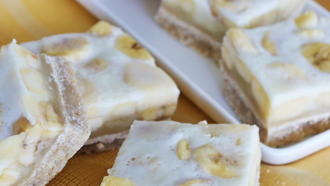 easy sticky banana squares