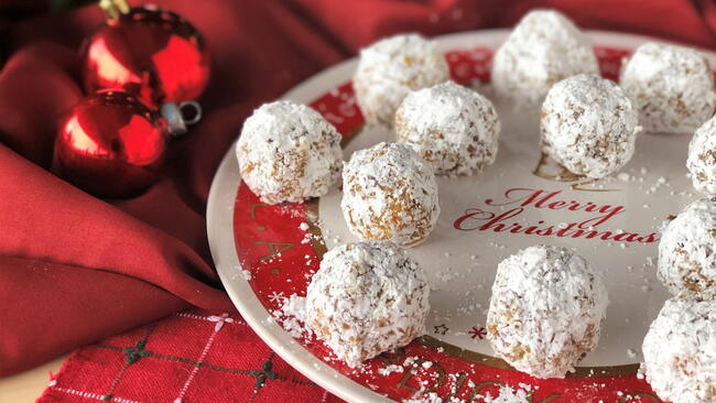 apricot-coconut balls