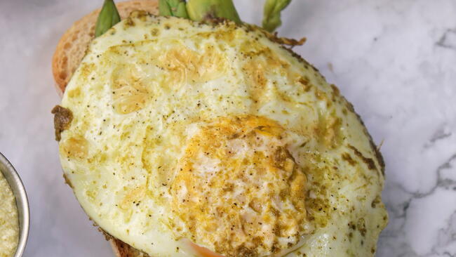 Pesto Ricotta With Asparagus on Toast