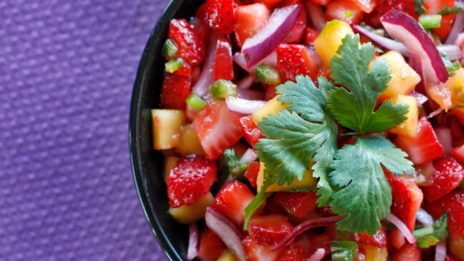 strawberry mango salsa