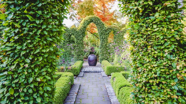 Garden Style Zodiac