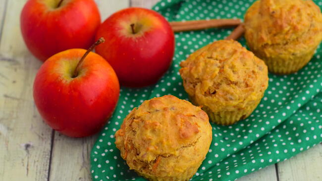 apple cider muffins