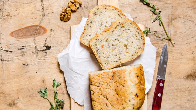 Tomato Herb Bread