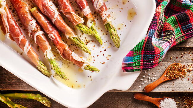 Roasted Prosciutto-Wrapped Asparagus