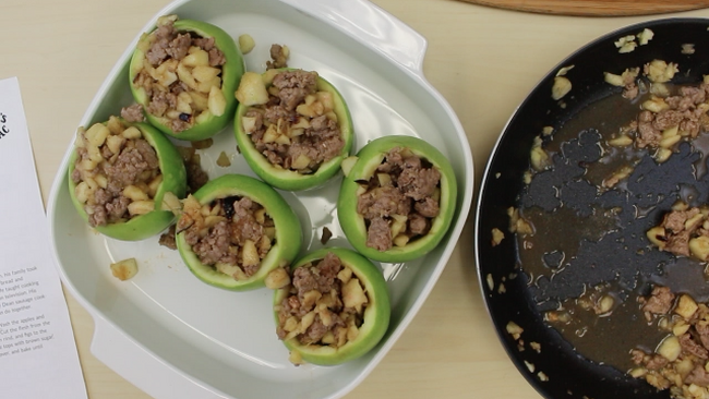 Baked Apples Filled With Sausage
