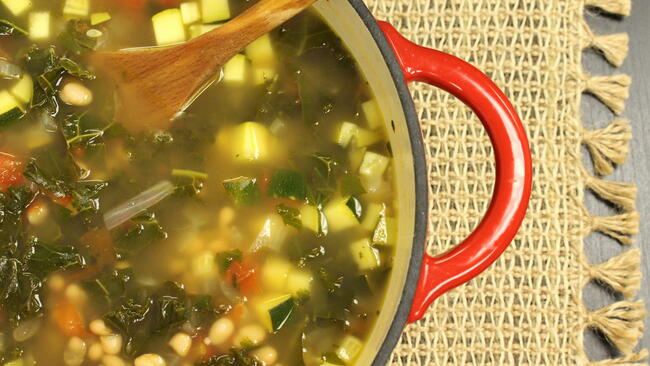 Hearty Kale, Bean, and Zucchini Soup