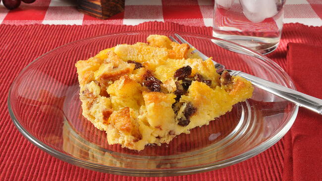 Crockpot Bread & Raisin Pudding