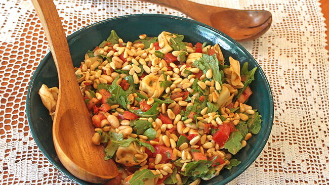 Triple Tomato Tortellini Toss