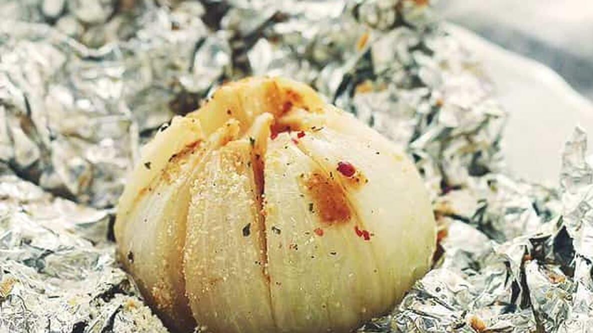 grilled onion in foil