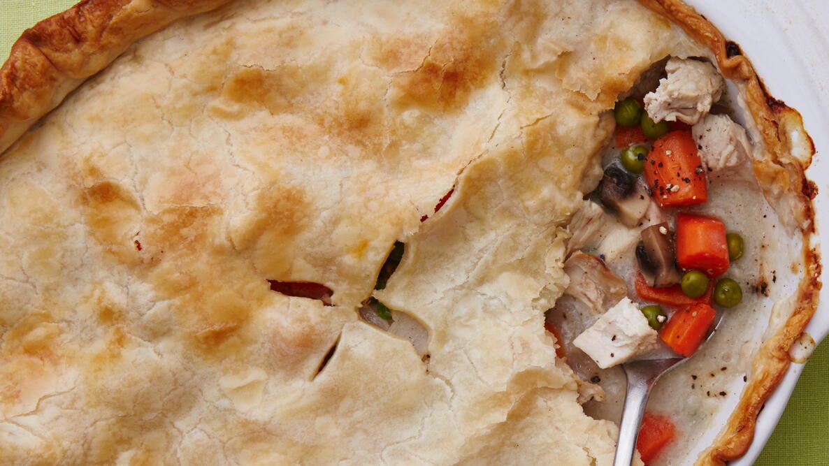 Chicken pot pie with vegetables