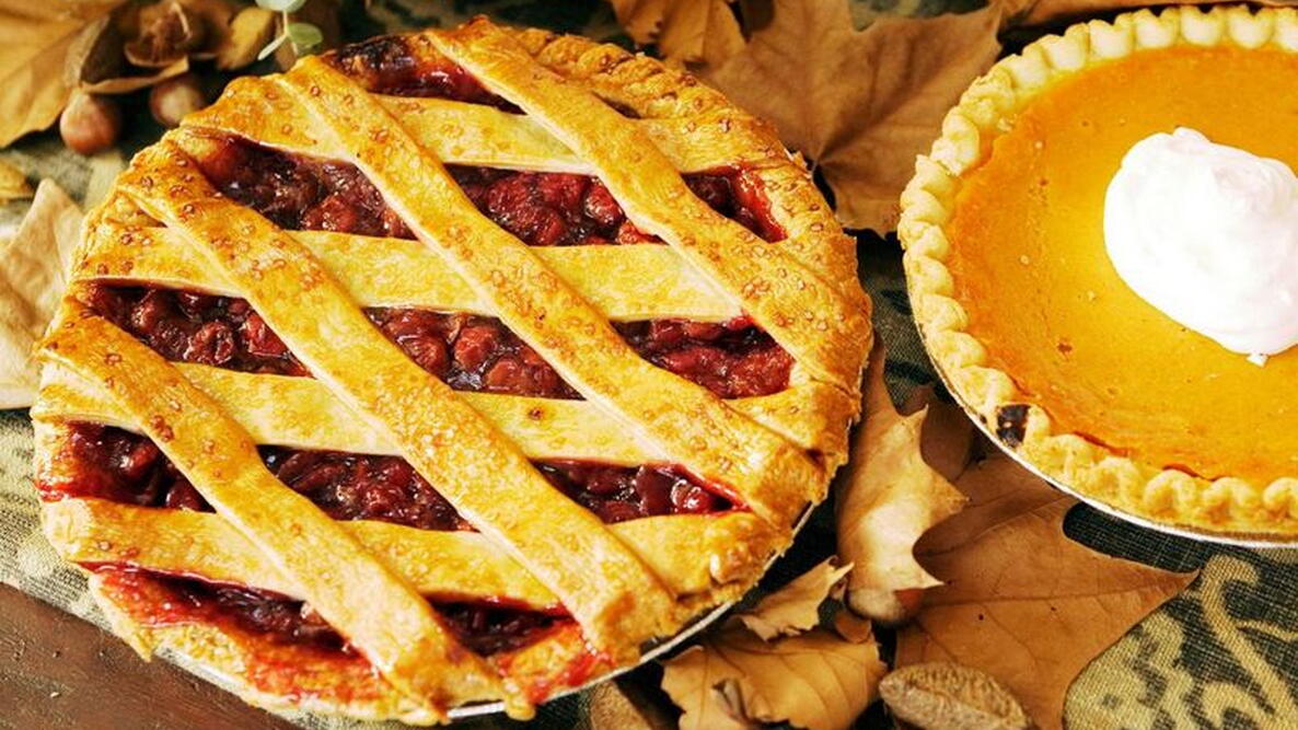 a cherry pie and a pumpkin pie