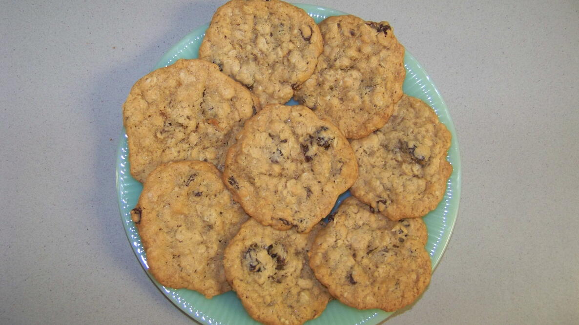 Oatmeal Raisin Cookies