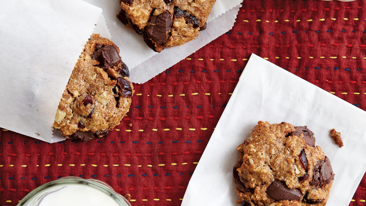 Gluten Free Chocolate-Coconut-Cranberry Cookies
