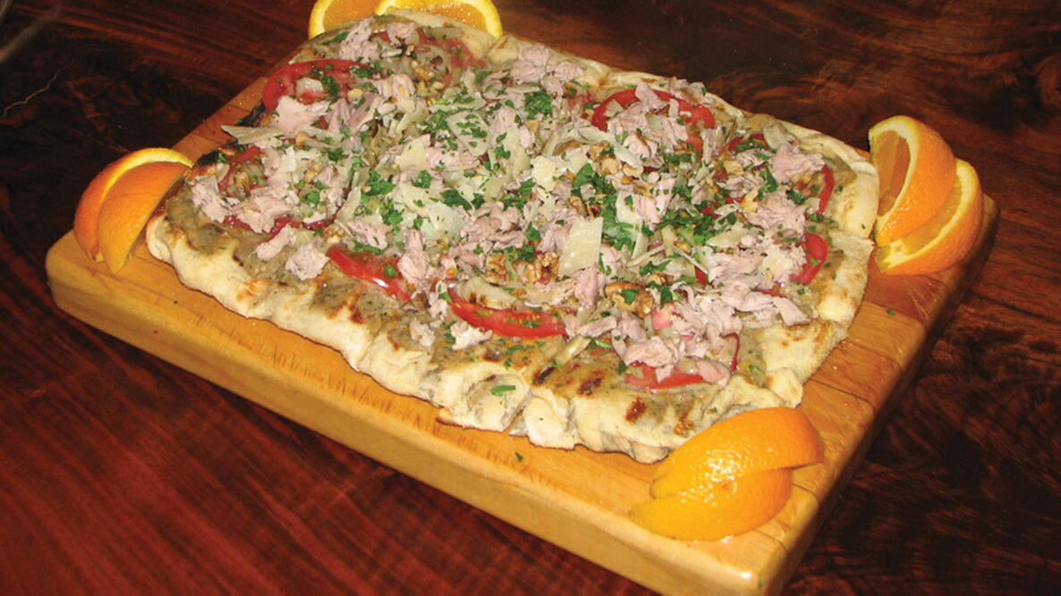 Grilled Citrusy, Garlicky, Summer Tomato Pizza With Tuna, Cannellini, and Fennel