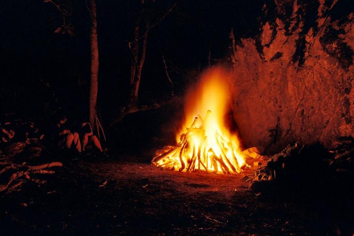 fire-777345_1280_full_width.jpg