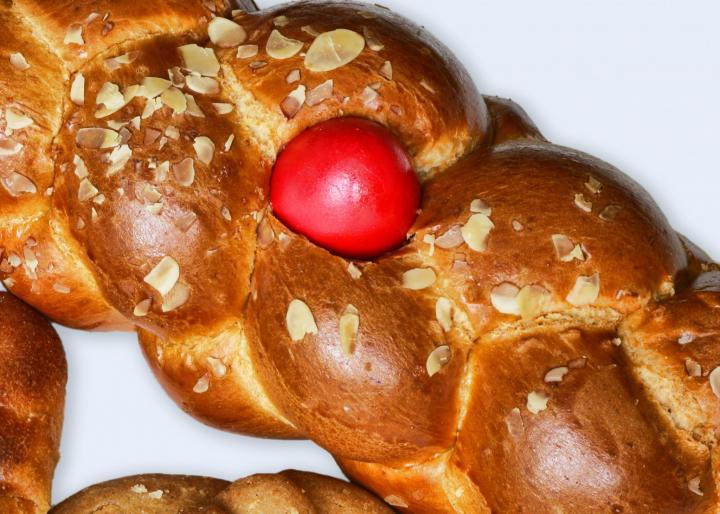 Greek Easter Bread (Lambropsomo). Photo by Pasta/Shutterstock.