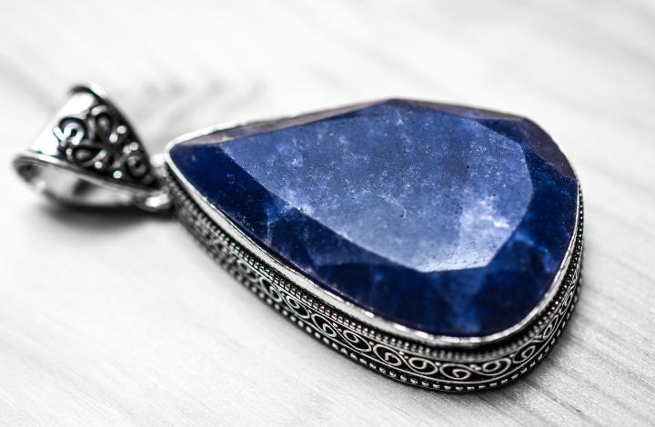 sapphire pendant