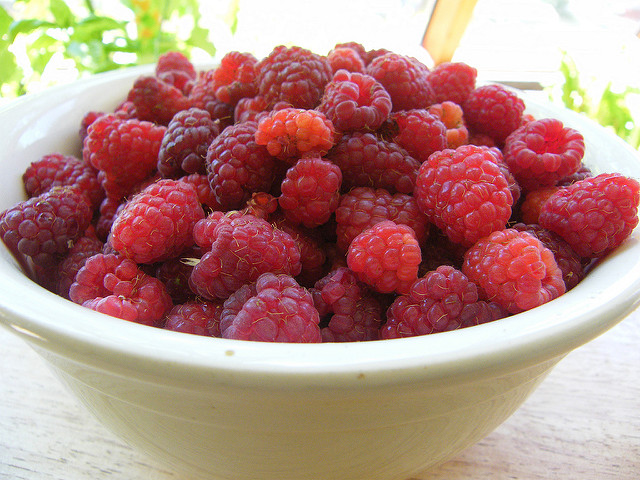raspberries2.jpg