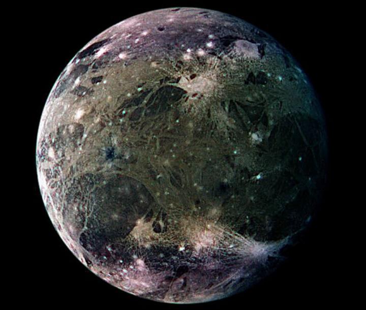 jupiters-moon-ganymede-is-the-largest-moon-in-the-solar-system.-it-is-composed-of-silicate-rock-and-water-ice-with-an-iron-rich-liquid-core.-a-saltwater-ocean-is-believed-to-exist-below-the-surface_full_width.jpg
