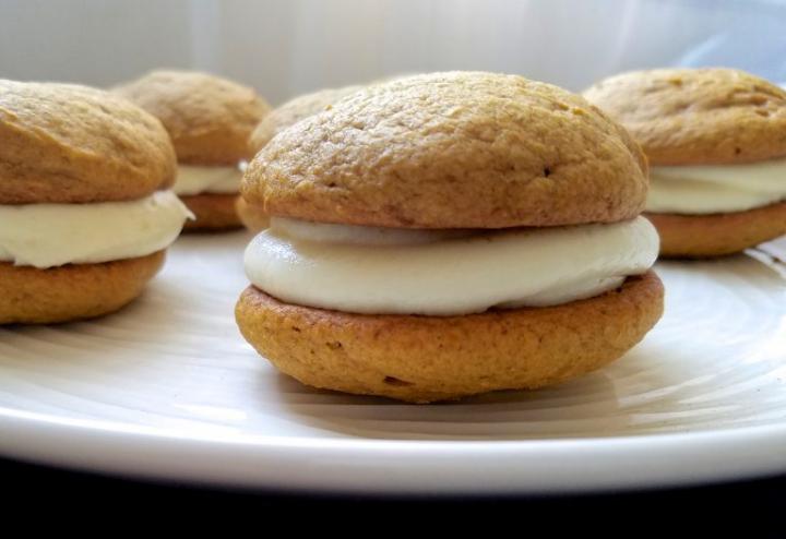 pumpkin-whoopie-pies.jpg