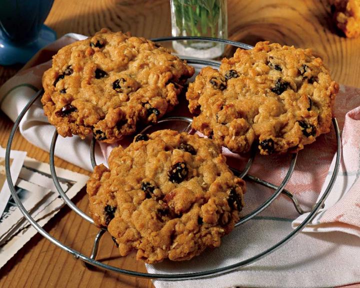recipe-cookies_oatmeal_raisin.jpg