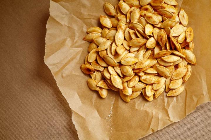 roasted pumpkin seeds